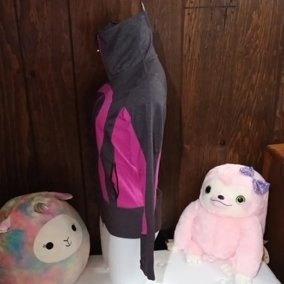 Size 8 Purple and Gray Sweater with Stand-Up Collar - Picture 5 of 15